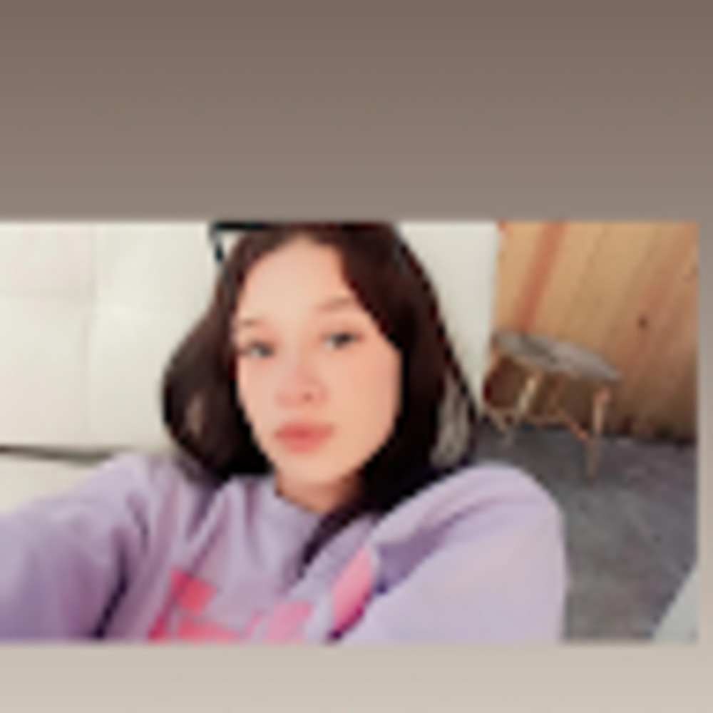 Meet your Posher, Nury